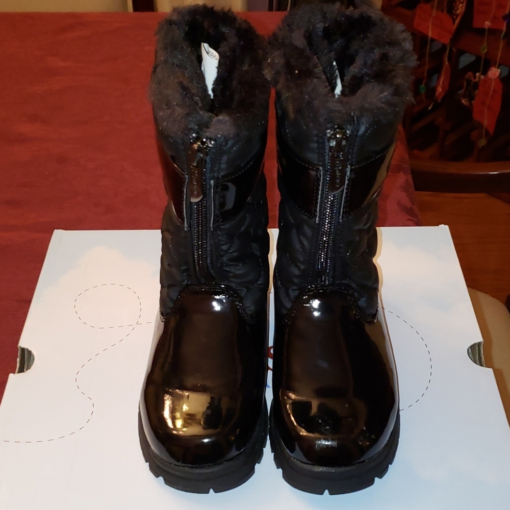 Girls snow boots